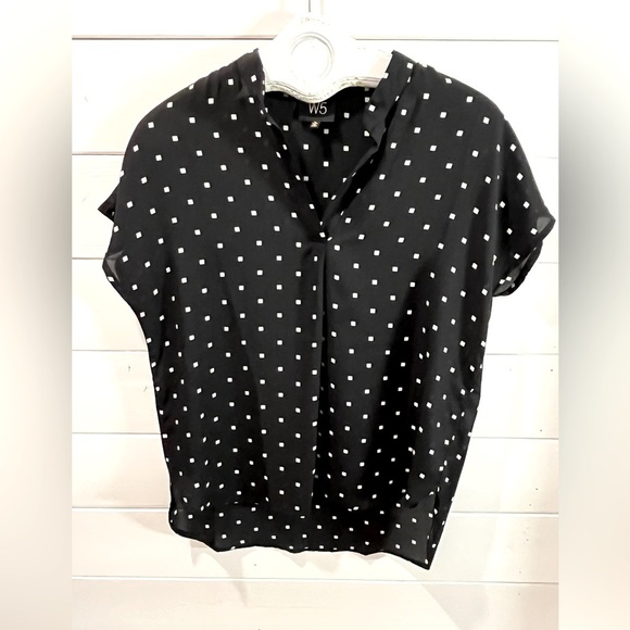 W5 Blouse – Size M – Black with Mini White Square Print - Picture 1 of 9